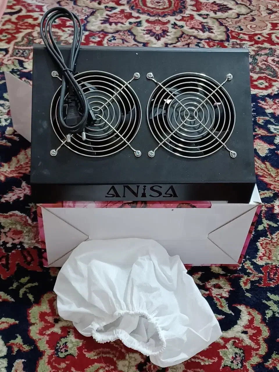 دستگاه کاشت ناخن|آرایشگاه و سالنهای زیبایی|کرمانشاه, |دیوار