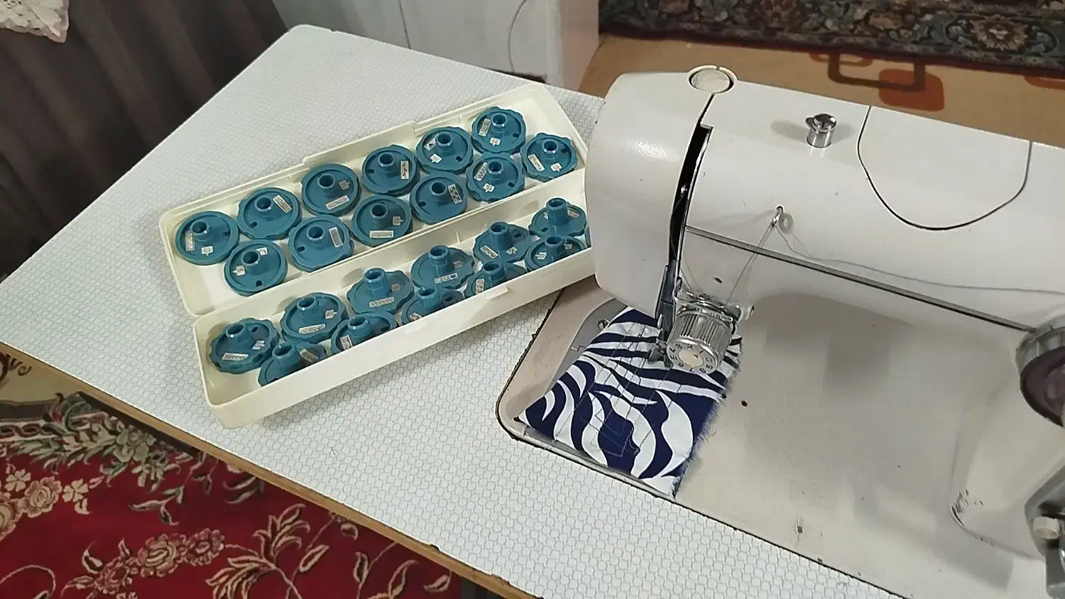 ژانومه ۶۷۲|چرخ خیاطی و ریسندگی|گنبد کاووس, |دیوار