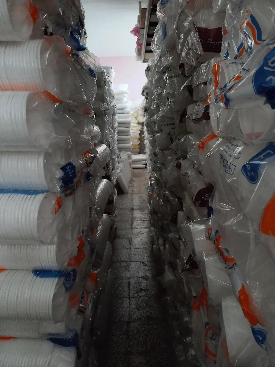 عمده خرده نایلون یکبارمصرف لیوان کاغذی دستمال کاغذ|ظروف نگهدارنده، پلاستیکی، یکبارمصرف|لیلان, |دیوار