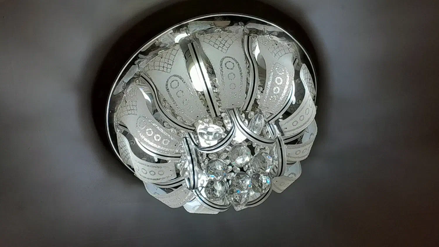 لوستر سقفی زیبا|لوستر و چراغ آویز|محمدیه-قزوین, |دیوار