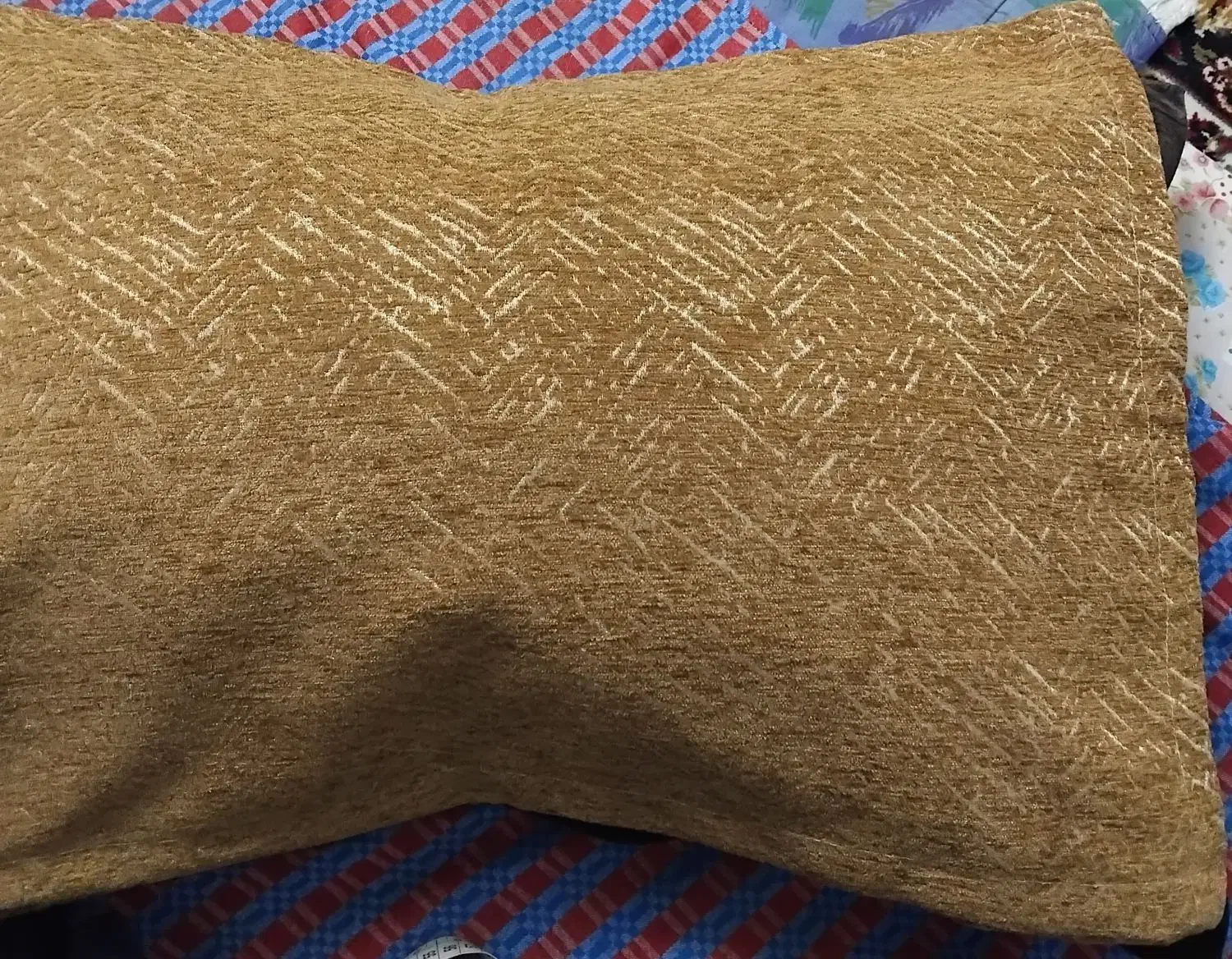 روبالشی مخمل ضخیم|رختخواب، بالش، پتو|تبریز, |دیوار