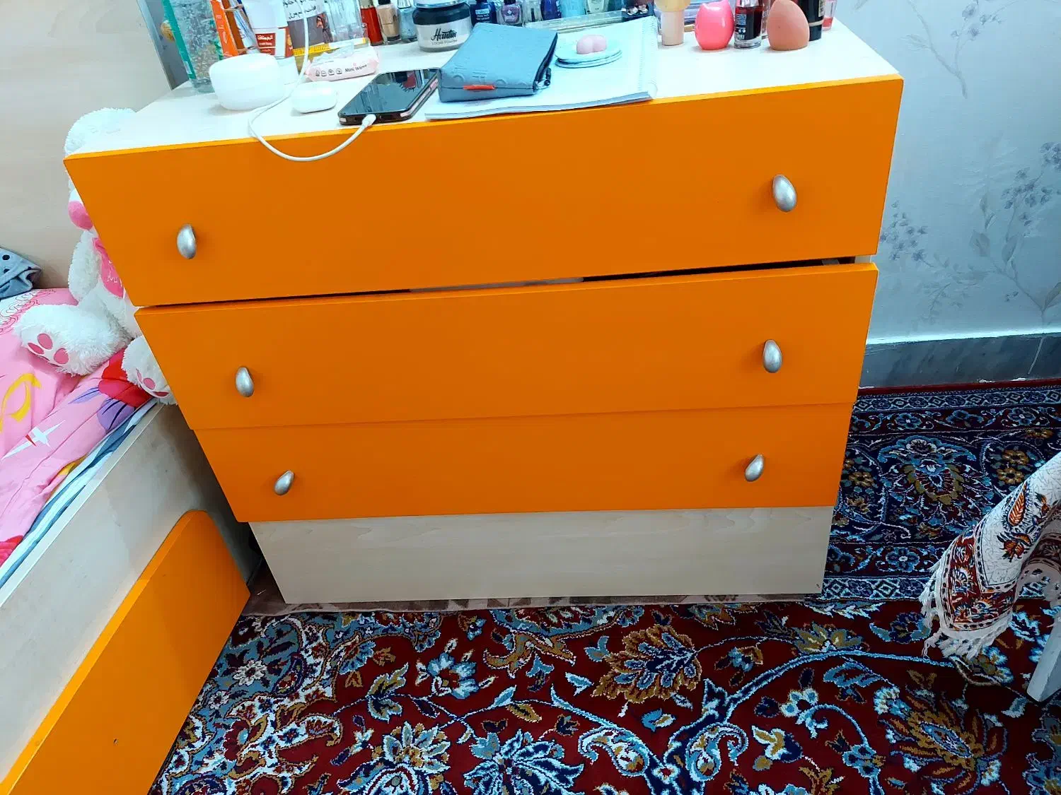 تخت و کمد دراور|تخت و سرویس خواب|بروجرد, |دیوار