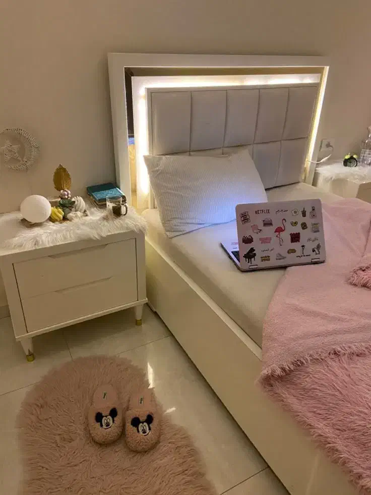 ساخت میزآرایش جاکفشی قفسه میزناخن سرویس خواب|جاکفشی، کمد، دراور|ارومیه, |دیوار