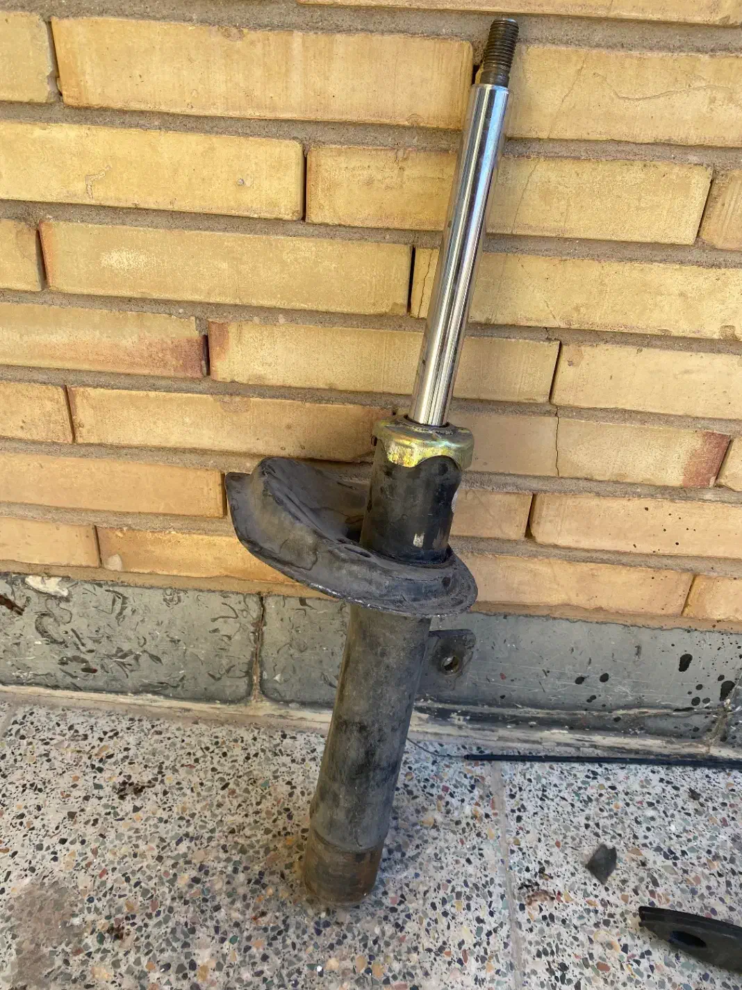 کمک و فنر|قطعات یدکی و لوازم جانبی|یزد, |دیوار