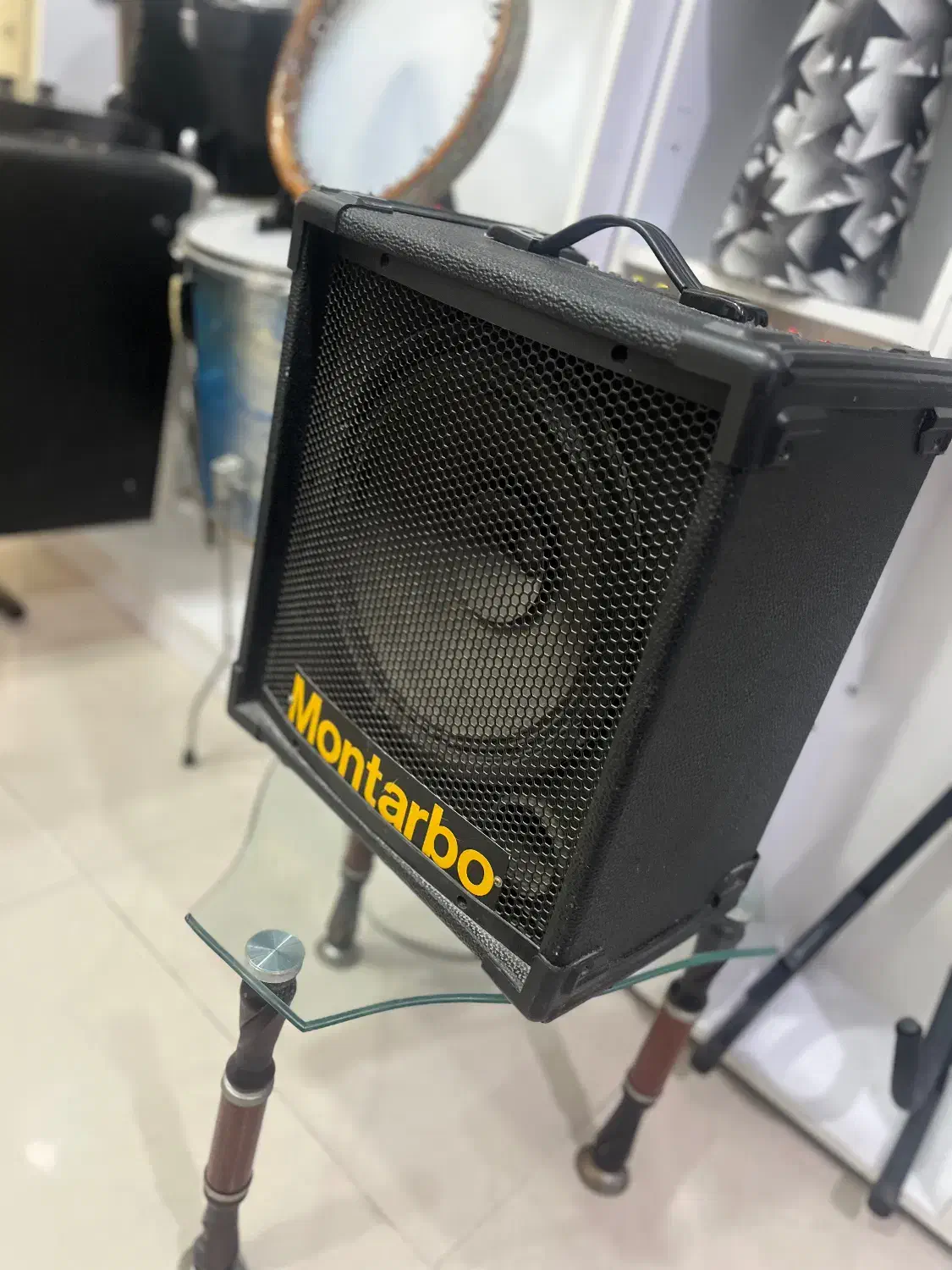 الکترو همراه امپیلیفایر باند|گیتار، بیس، امپلیفایر|گنبد کاووس, |دیوار