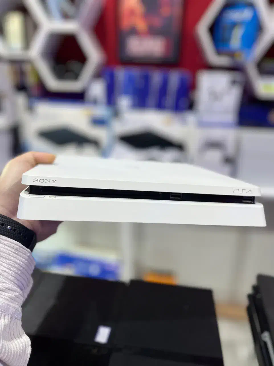 PS4 SLim باندل فابریک سفید/یک ترابایت/فول بازی|کنسول، بازی ویدئویی و آنلاین|آمل, |دیوار