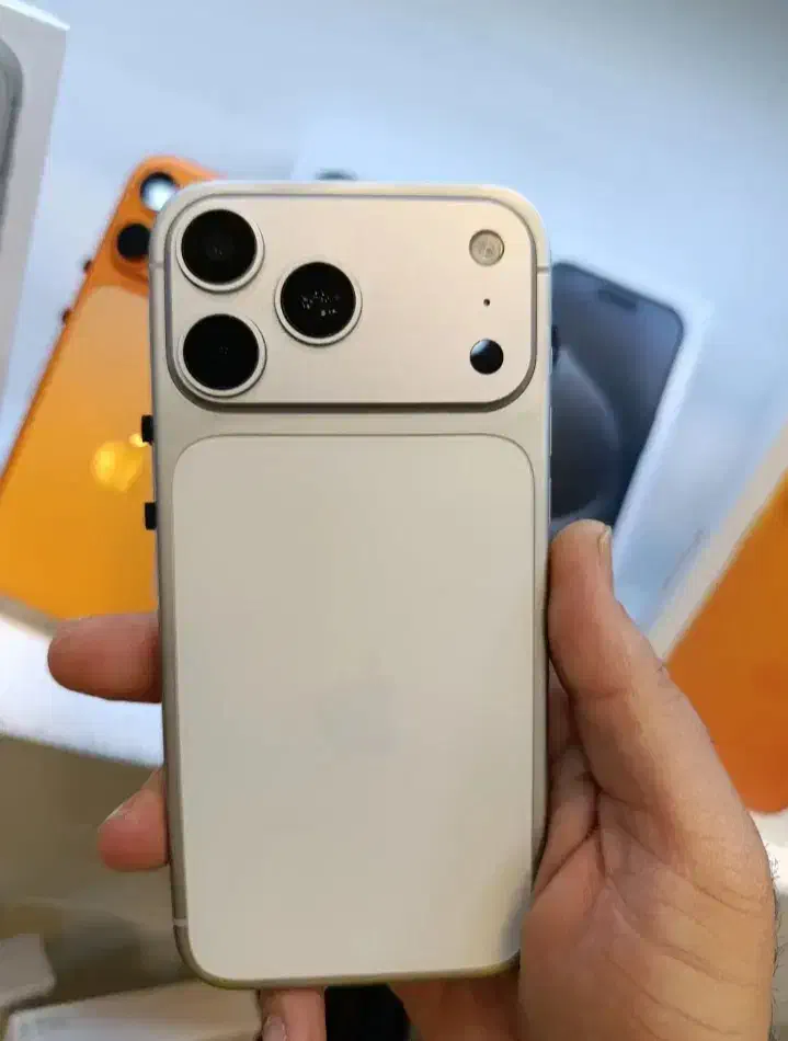 iphone 17 pro Max|موبایل|تهران, فرمانیه|دیوار