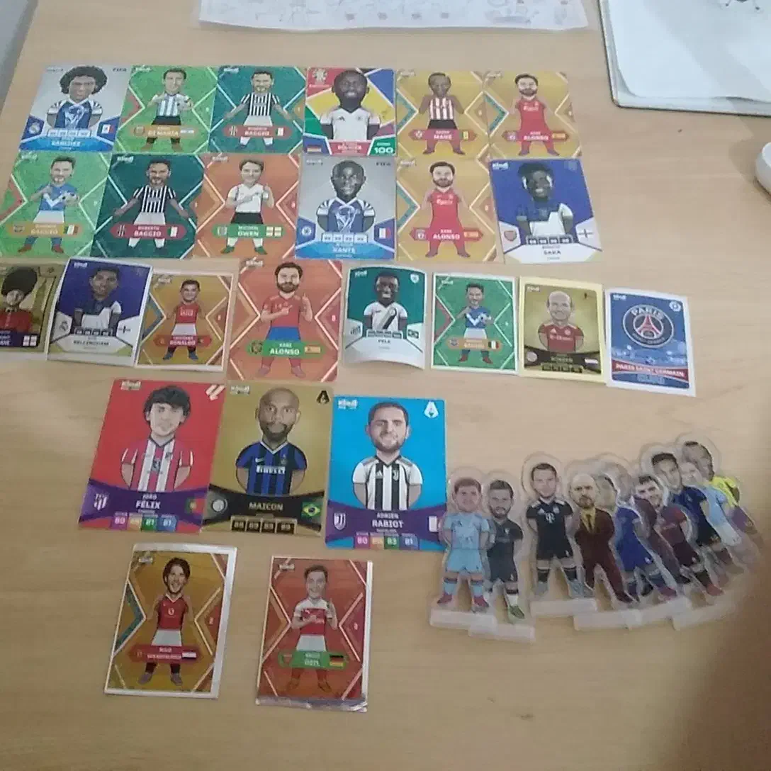 12 عدد کارت کیمدی ۲۰۲۵ مدل‌ ها و قیمت‌های مختلف|کلکسیون و سرگرمی|اصفهان, کلمه خوران|دیوار