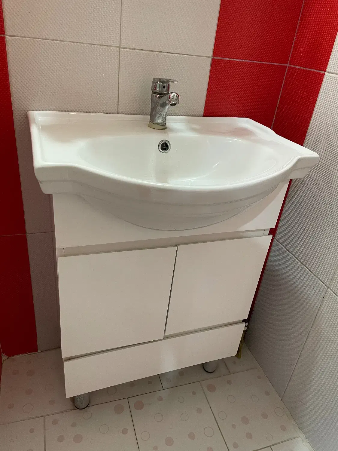 روشویی کابینتی|لوازم سرویس بهداشتی|محمدشهر, عباس آباد|دیوار