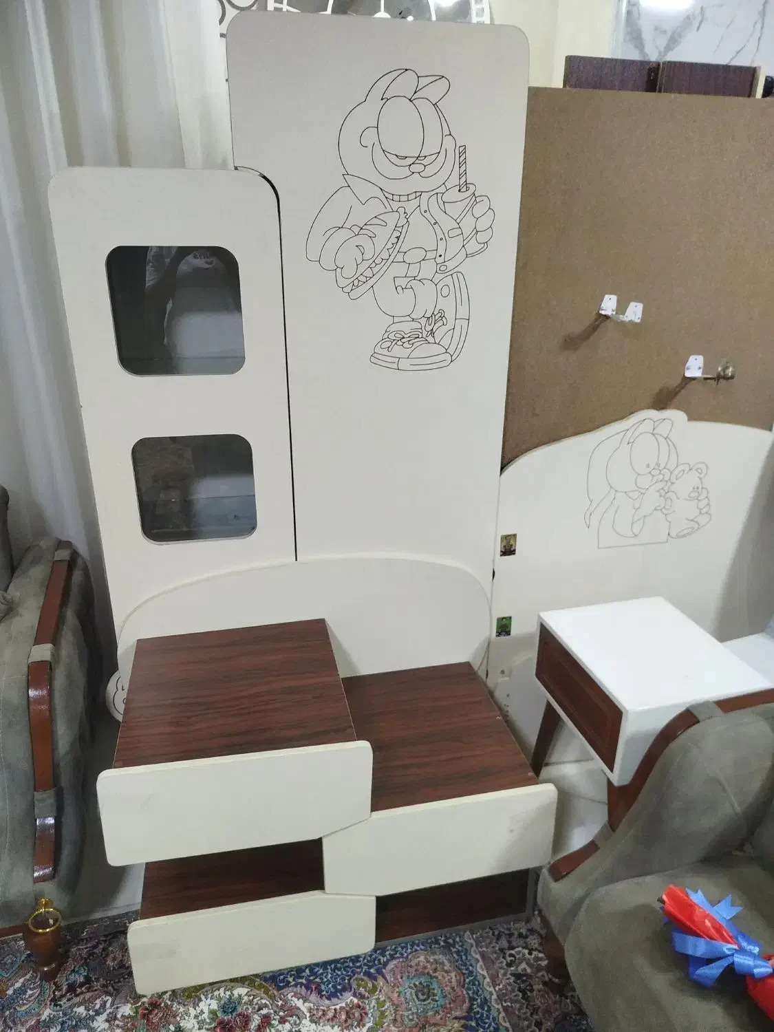 فروش فوری. سرویس خواب کودک با تشک|تخت و سرویس خواب|لاهیجان, کوی آزادگان|دیوار