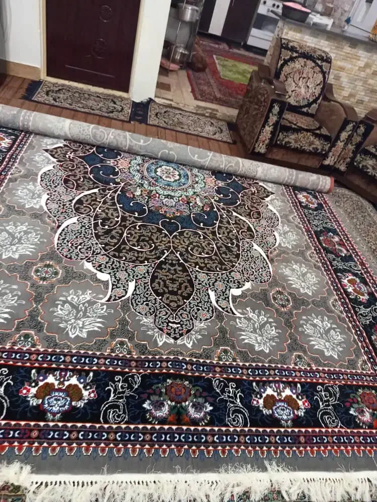 قالی ۷۵۰شانه ۱۰رنگ|فرش|بم, |دیوار