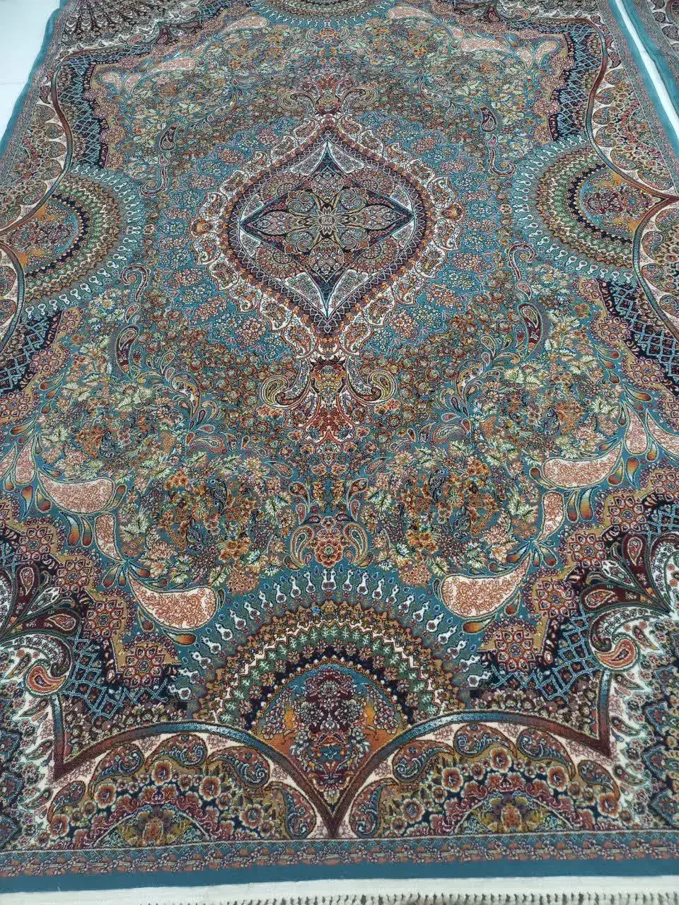 جفت دوتافرش یکی ۹متری یکی ۶متری ۳۰۰۰تراکم|فرش|کرج, کمال‌شهر|دیوار