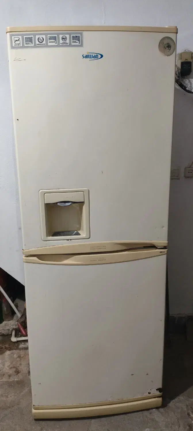 یخچال|یخچال و فریزر|رشت, یخسازی|دیوار