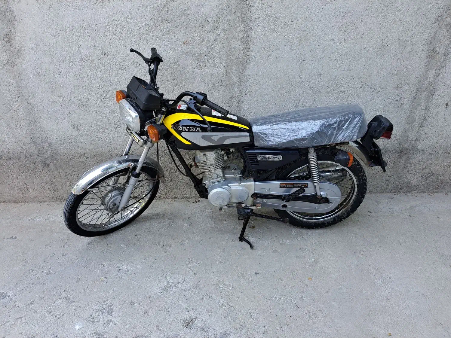 موتور هوندا مزایده سالم و سرحال برگه اصلی|موتورسیکلت|فردیس, فردیس|دیوار