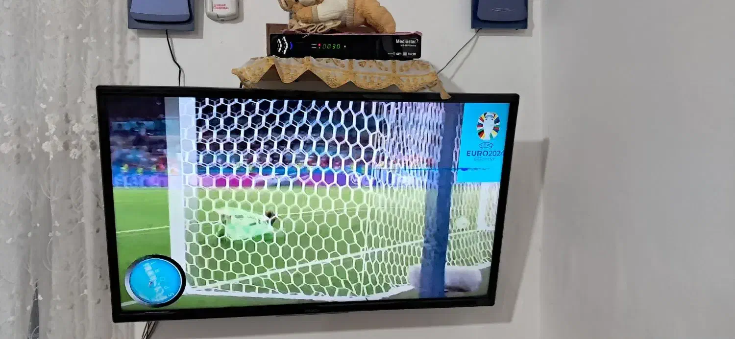 ال ای دی ۳۲ اینچ مارک مجیک|تلویزیون و پروژکتور|کلاله, |دیوار