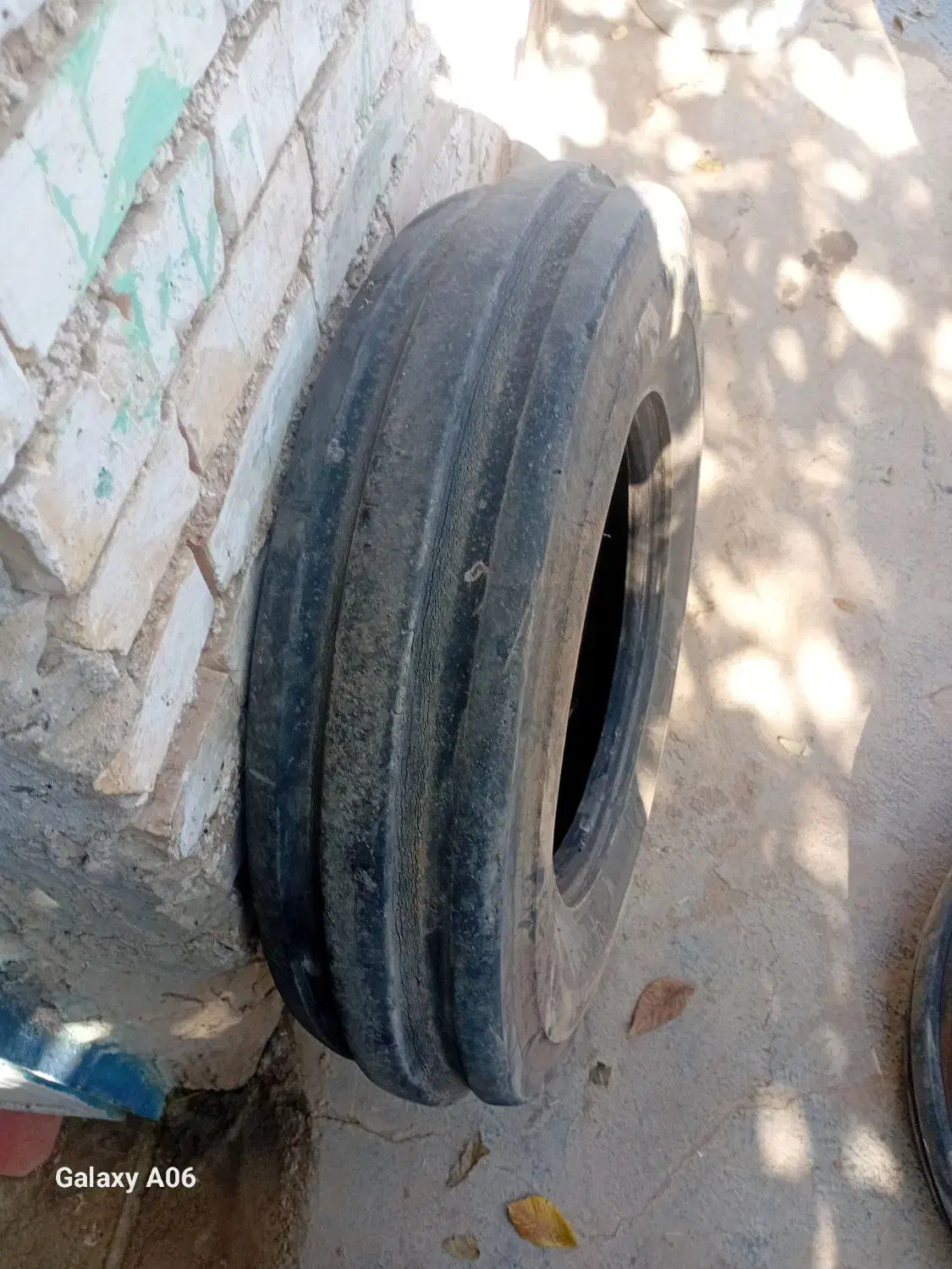 لاستیک جلو تراکتور|قطعات یدکی و لوازم جانبی|خانمیرزا, |دیوار