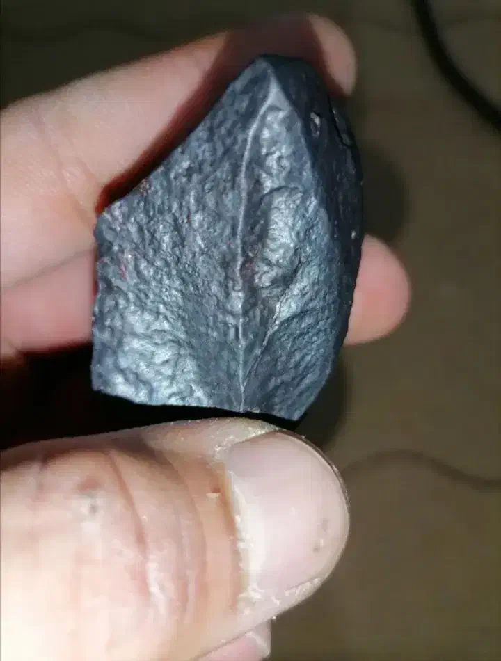 شهاب سنگ مغناطیسی زیبا و عجیب و زیبا|کلکسیون اشیاء عتیقه|زبرخان, |دیوار