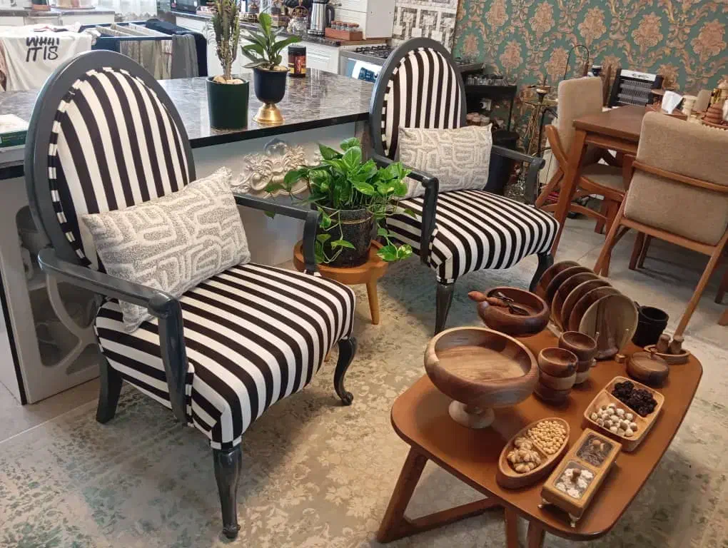 مبل نیم ست|مبلمان خانگی و میز عسلی|باقرشهر, |دیوار