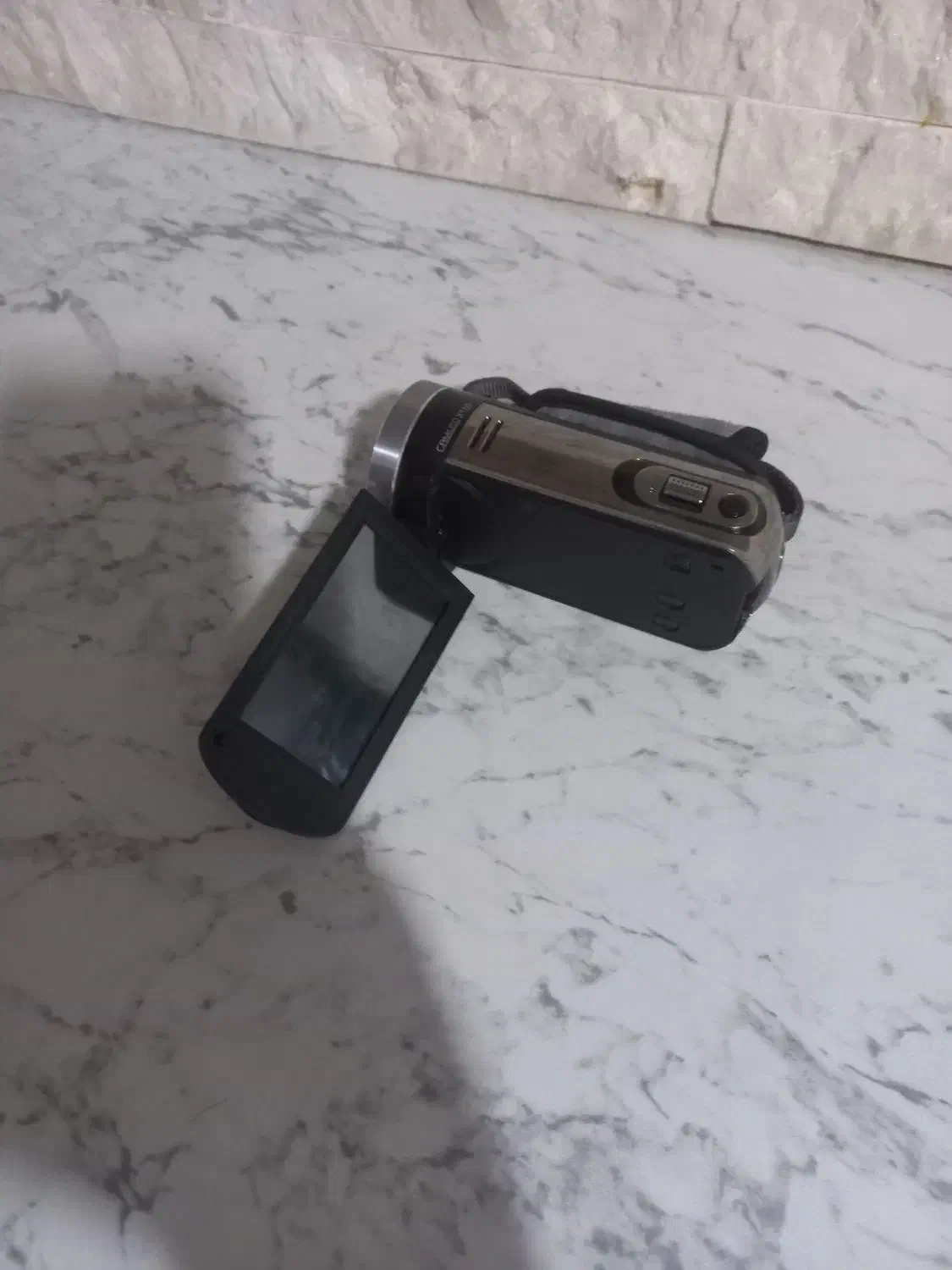 دوربین دیجیتال عکس وفیلم برداری توشیبا|دوربین عکاسی و فیلمبرداری|رشت, پاره بیجار|دیوار