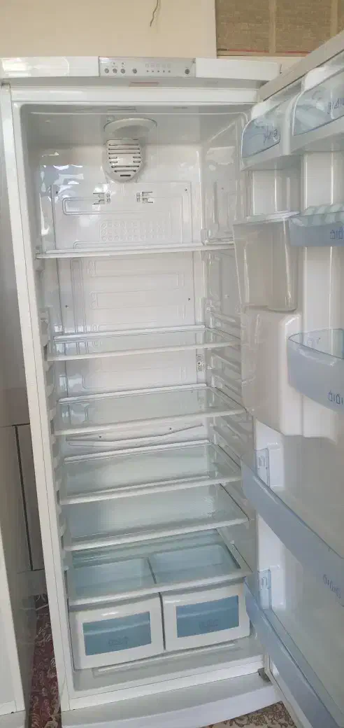 یخچال و فریزر یخساران در حد نو نو|یخچال و فریزر|عسگران, |دیوار