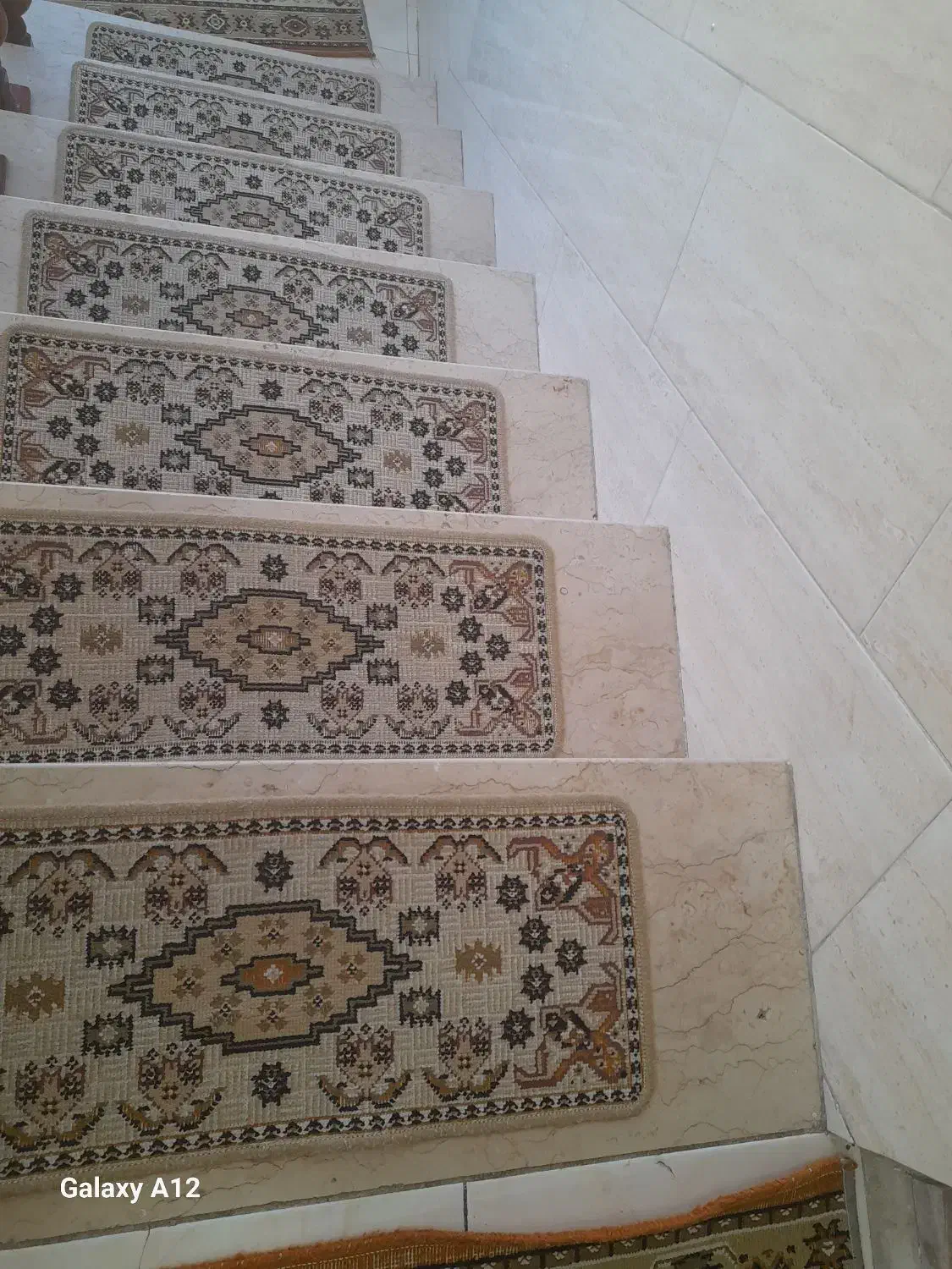 گلیم رو پله|گلیم، جاجیم، گبه|بروجرد, |دیوار