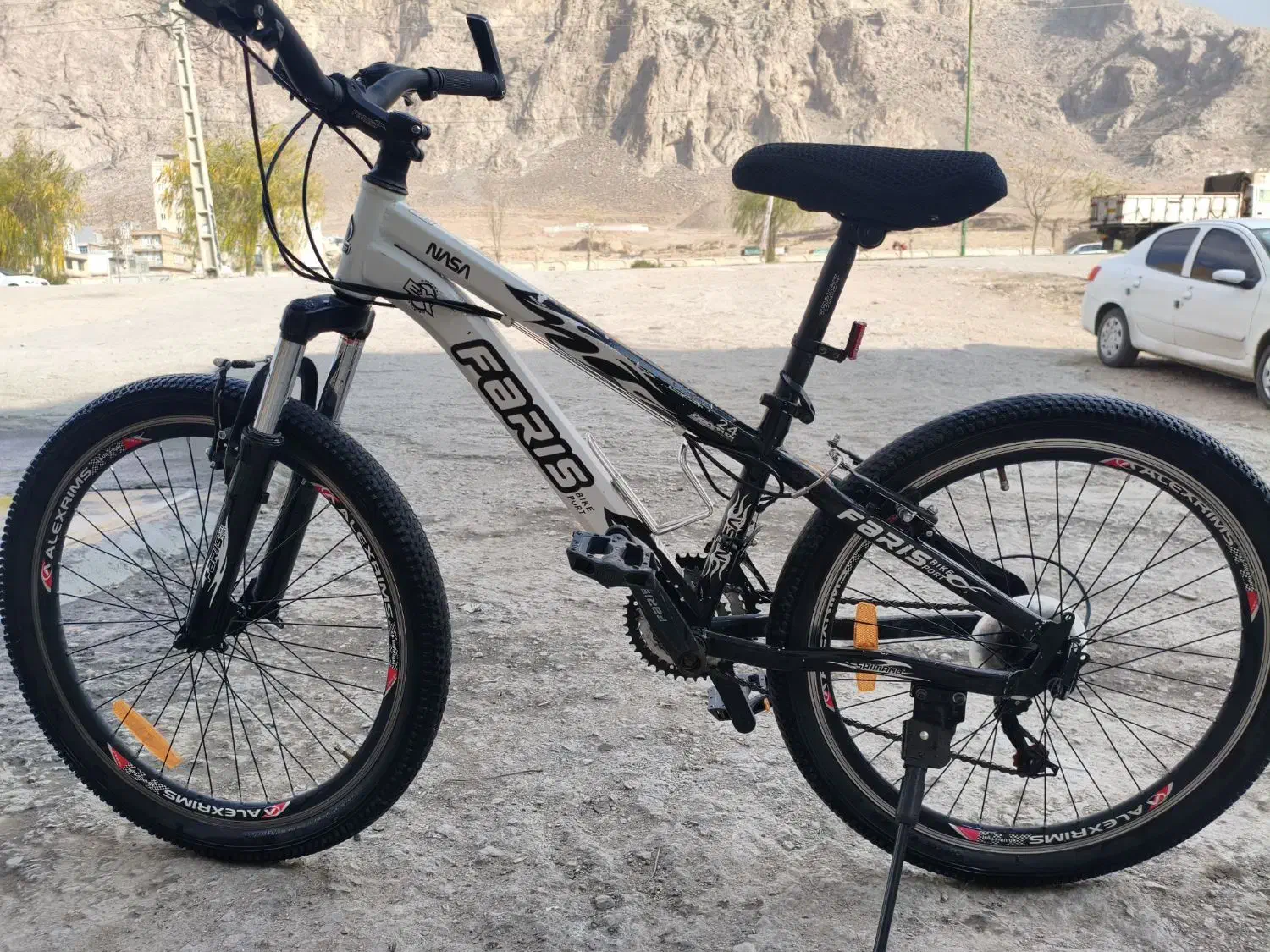 دوچرخه سایز 24 برند فاریس|دوچرخه، اسکیت، اسکوتر|کرمانشاه, |دیوار