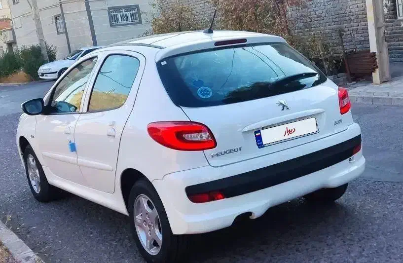 207اتومات سقف شیشه ای ارتقا با رینگ اسپرت کارخانه|خودرو سواری و وانت|مراغه, |دیوار