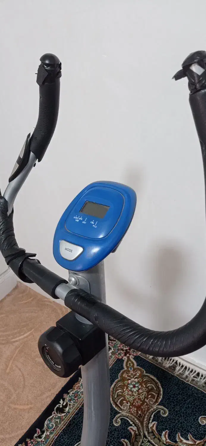 دوچرخه ثابت سالم|دوچرخه، اسکیت، اسکوتر|الیگودرز, |دیوار