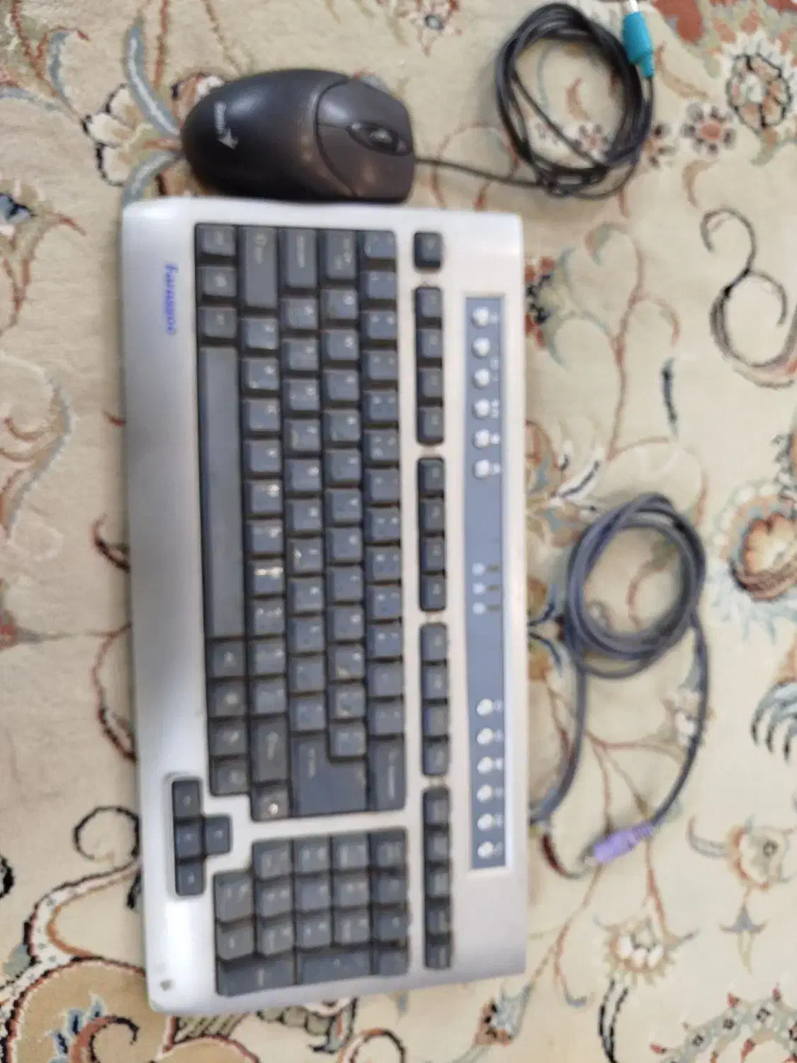 کیبرد و موس قدیمی سالم|قطعات و لوازم جانبی رایانه|قم, کلهری|دیوار