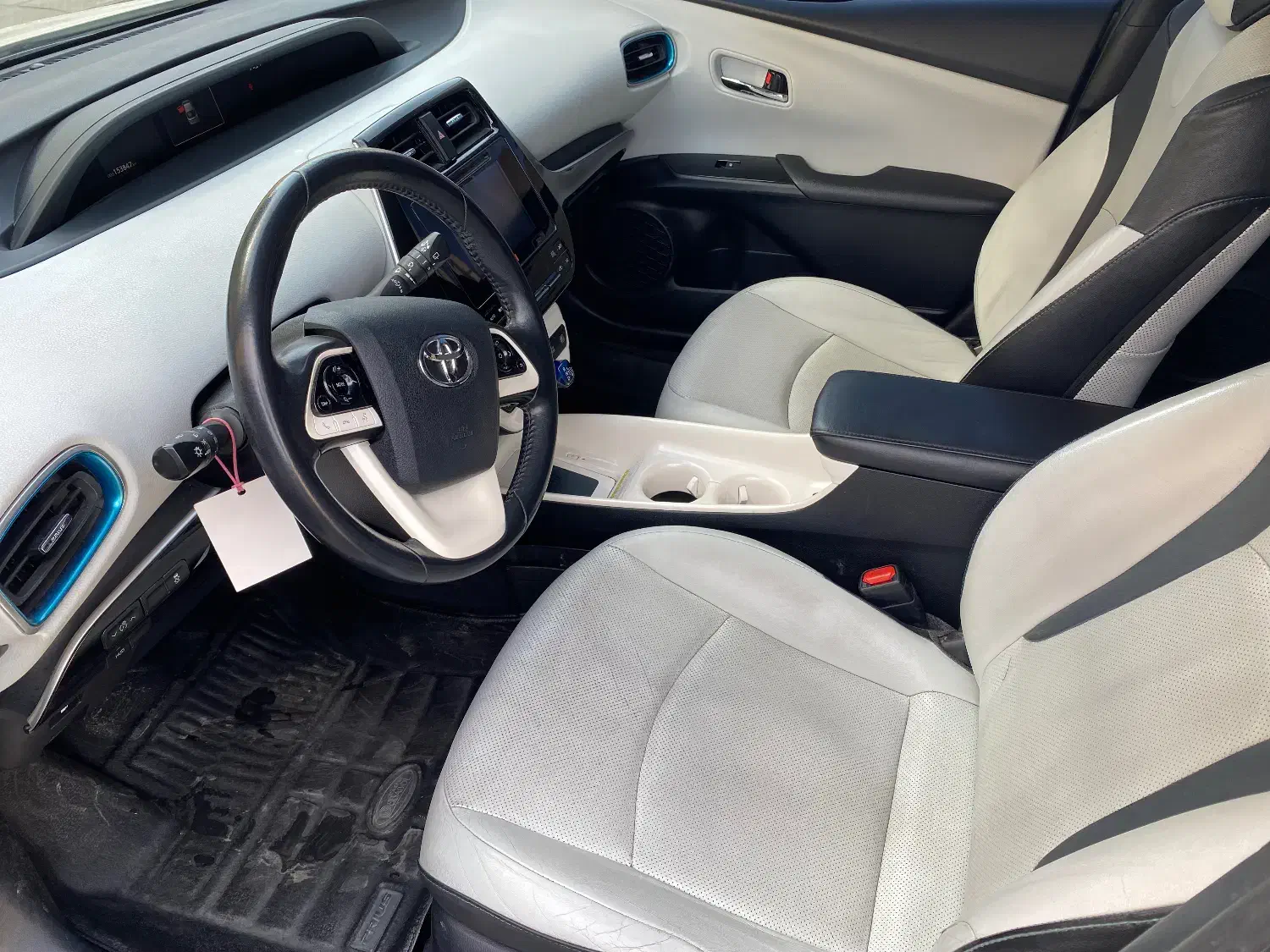 پریوس ۲۰۱۷ تیپ ۳ فول|خودرو سواری و وانت|یزد, |دیوار