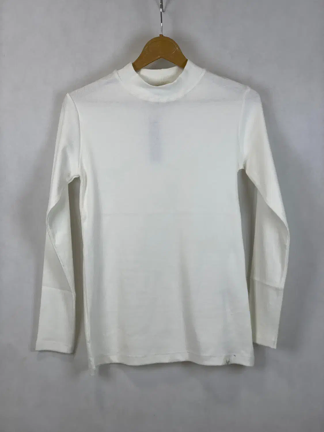 بلوز آستین بلند زنانه یقه ایستاده کشبافت|لباس|تهران, پردیسان|دیوار