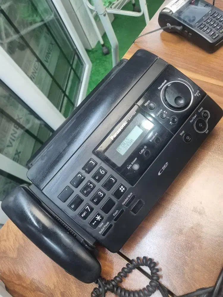 تلفن پاناسونیک|تلفن رومیزی|لاهیجان, شیشه گران|دیوار