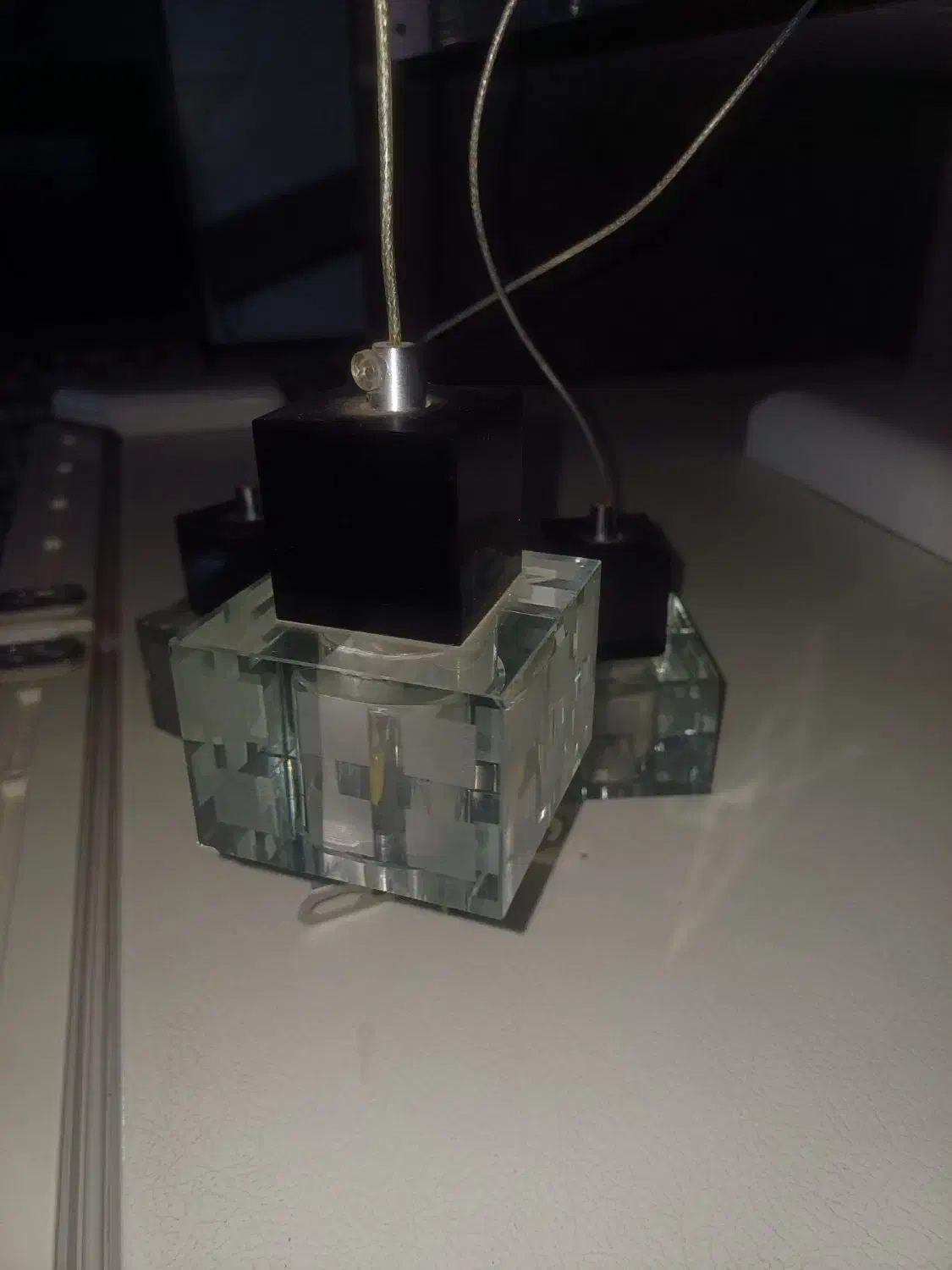 لوستر ۳شاخه درحدنو|لوستر و چراغ آویز|کرج, کمالشهر|دیوار