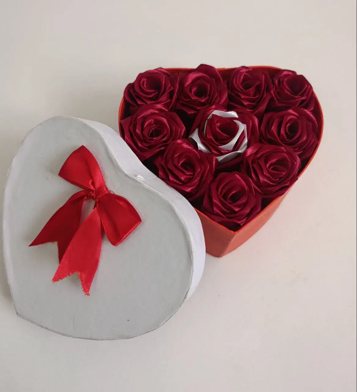 باکس گل جاودان|گل مصنوعی|کرمان, |دیوار