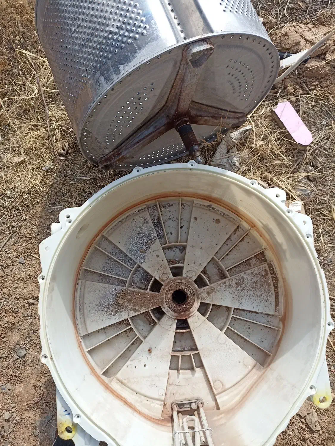 تعمیرپکیج‌آبگرمکن‌لباسشویی‌‌بخاری‌لوله‌کشی‌یخچال|خدمات پیشه و مهارت|سنندج, |دیوار