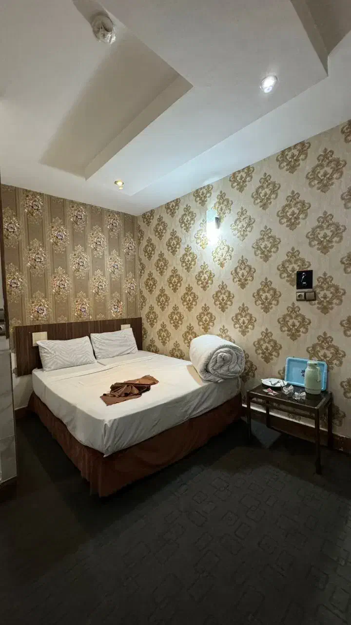 سفر زیارتی مشهد مقدس|تور و چارتر|قم, ارم|دیوار