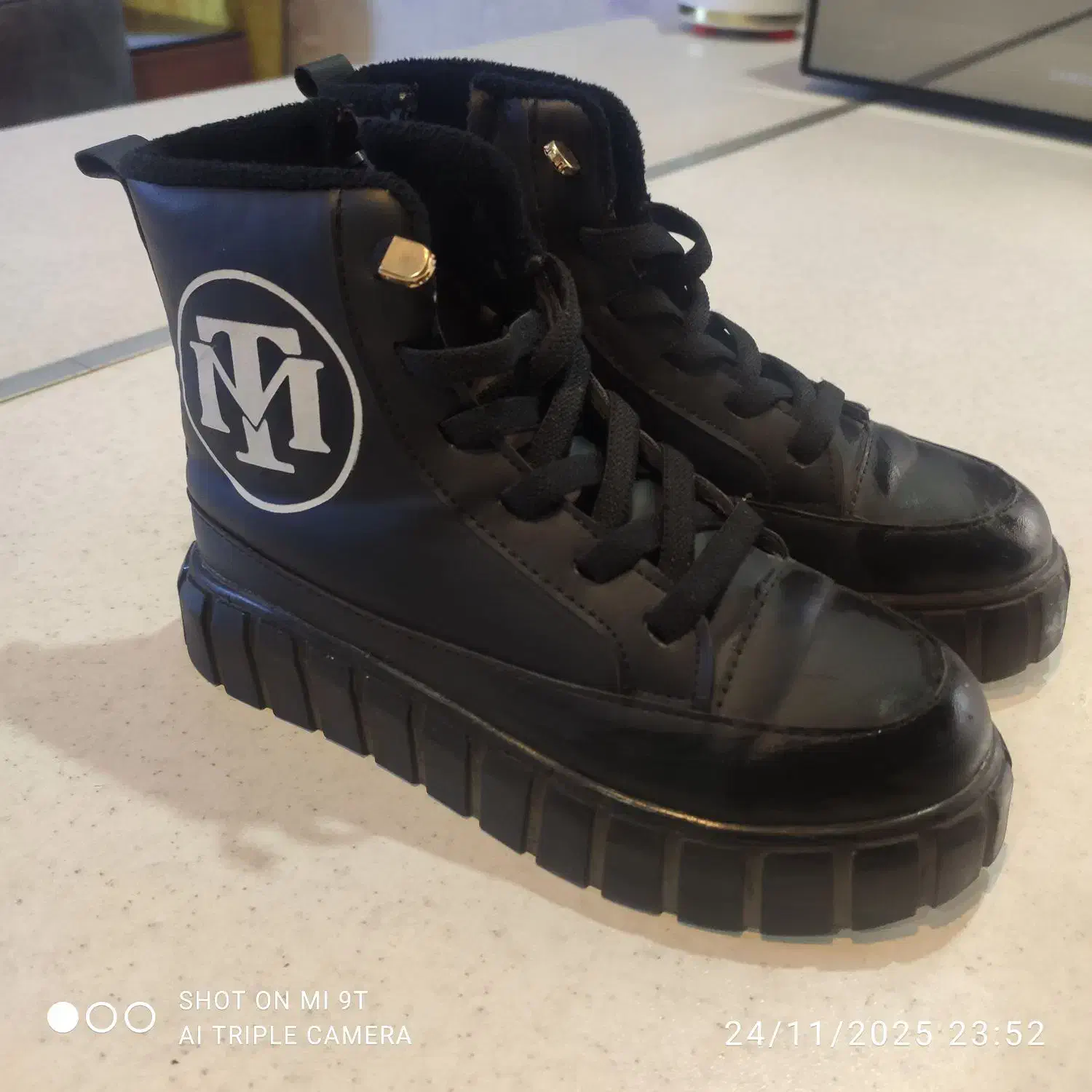 کفش بچگانه|کفش و لباس بچه|تهران, سازمان آب|دیوار