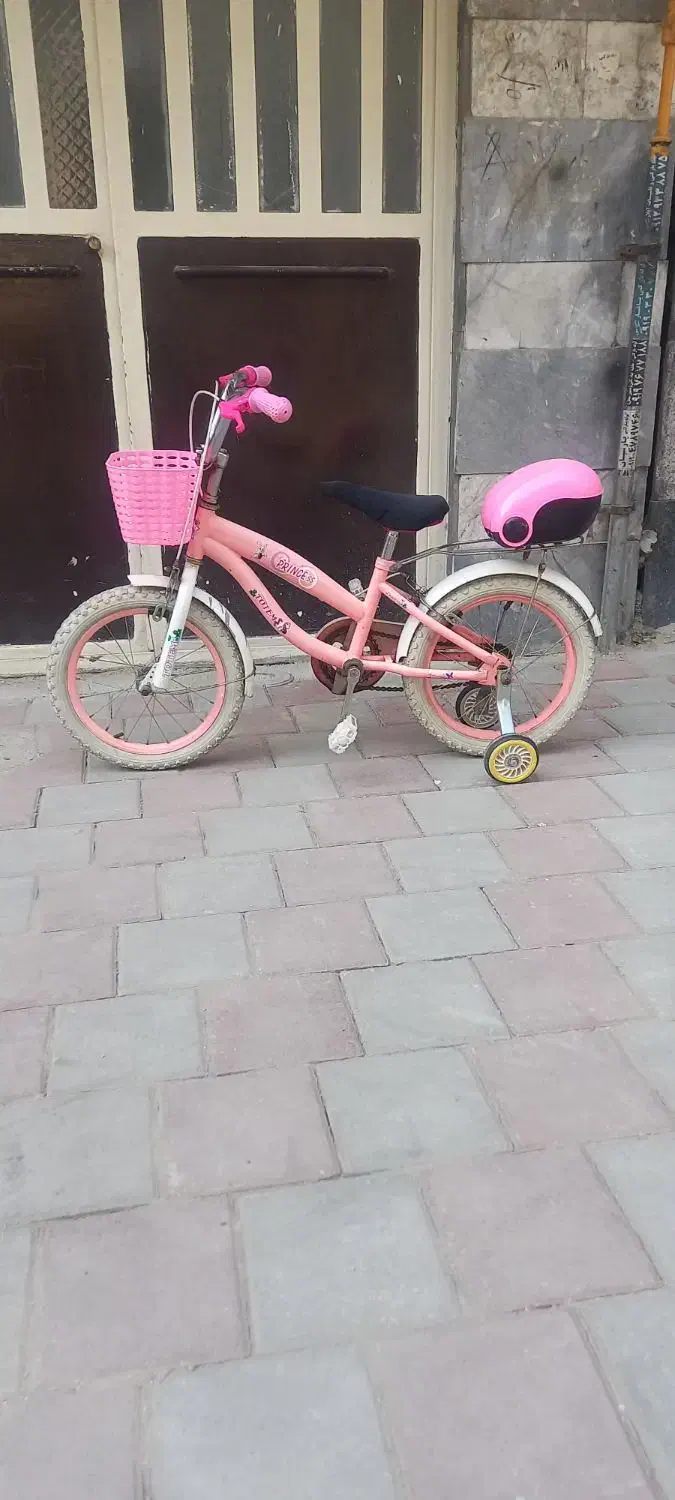 دوچرخه سایز ۱۶ دخترانه سالم|دوچرخه، اسکیت، اسکوتر|قدس, شهرقدس|دیوار
