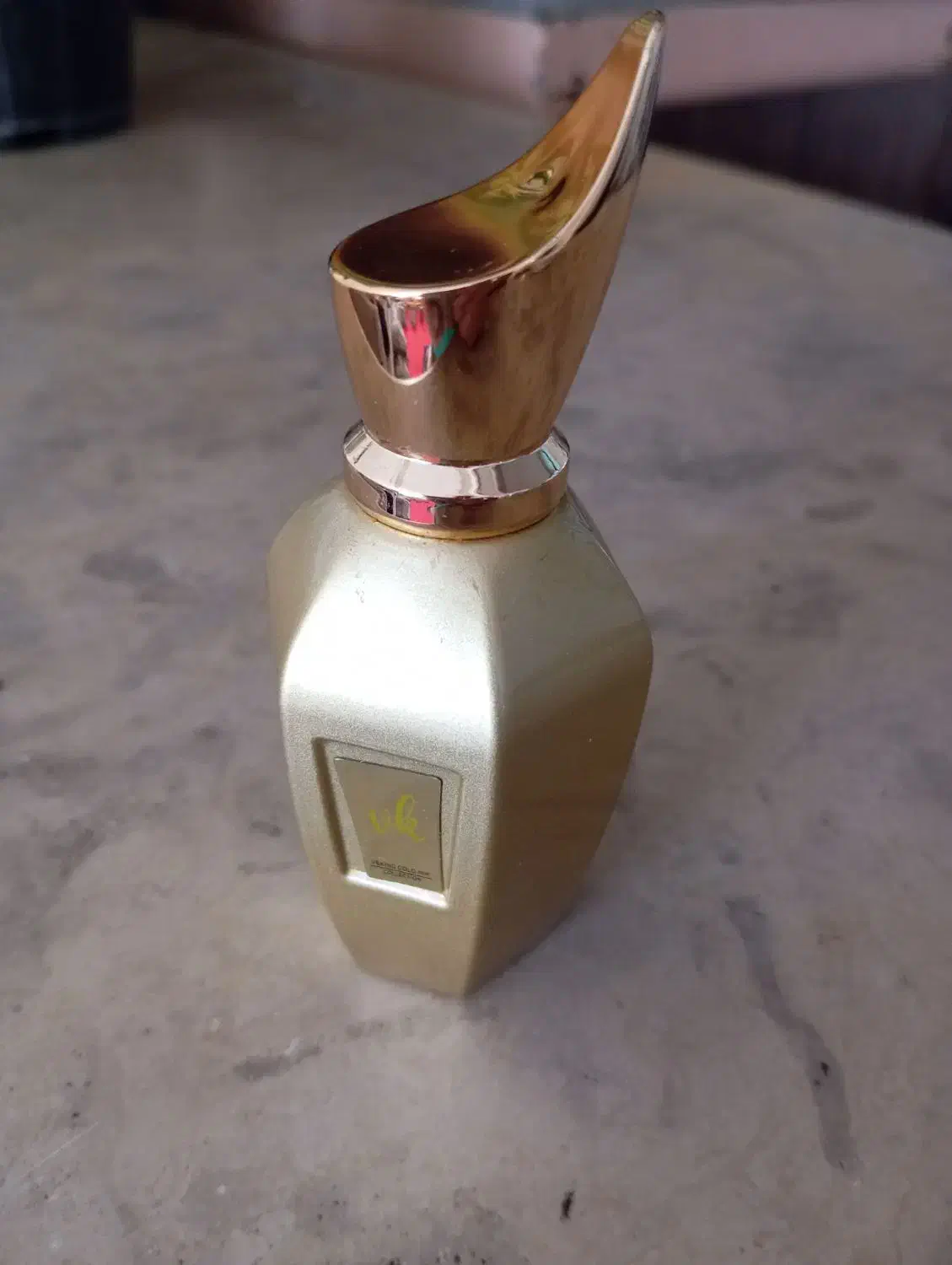 ادکلن زنانه|آرایشی، بهداشتی، درمانی|تربت جام, شاد|دیوار