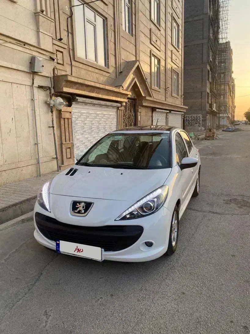 پژو207پاناروما|خودرو سواری و وانت|تهران, میدان میوه و ترهبار مرکزی|دیوار