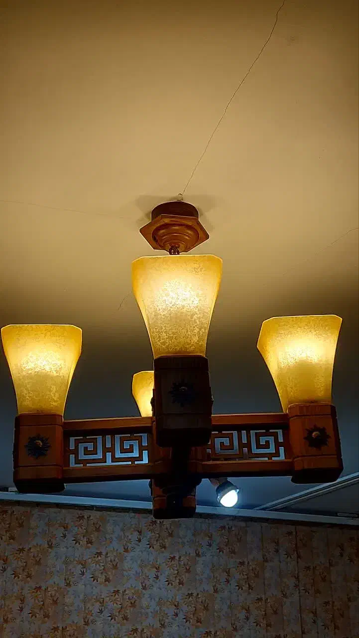 لوستر چوبی|لوستر و چراغ آویز|آستانه اشرفیه, |دیوار