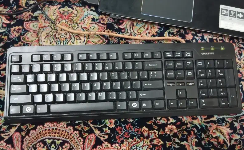 کیبرد سیم دار مشگی ، مارکه GIGABYTE|قطعات و لوازم جانبی رایانه|ری, شهادت|دیوار