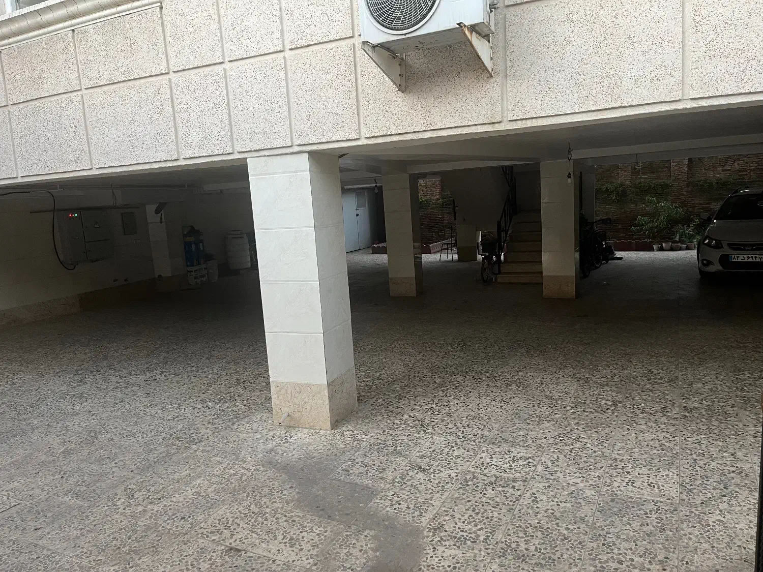 اجاره واحد مرکزشهر|اجارهٔ آپارتمان|لاهیجان, انقلاب|دیوار