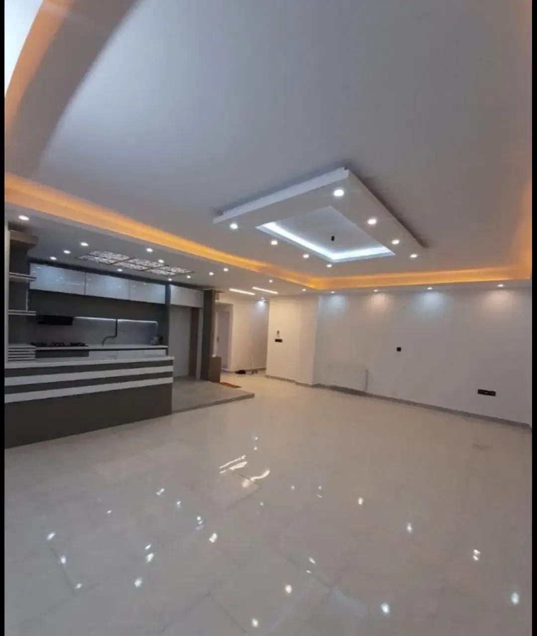 رنگ کاری ساختمان اکرولیک. روغنی و پلاستیکی|خدمات پیشه و مهارت|اردبیل, |دیوار