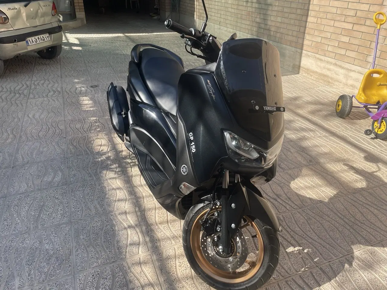 Nmax 1403 Keyless|موتورسیکلت|اصفهان, زهران|دیوار