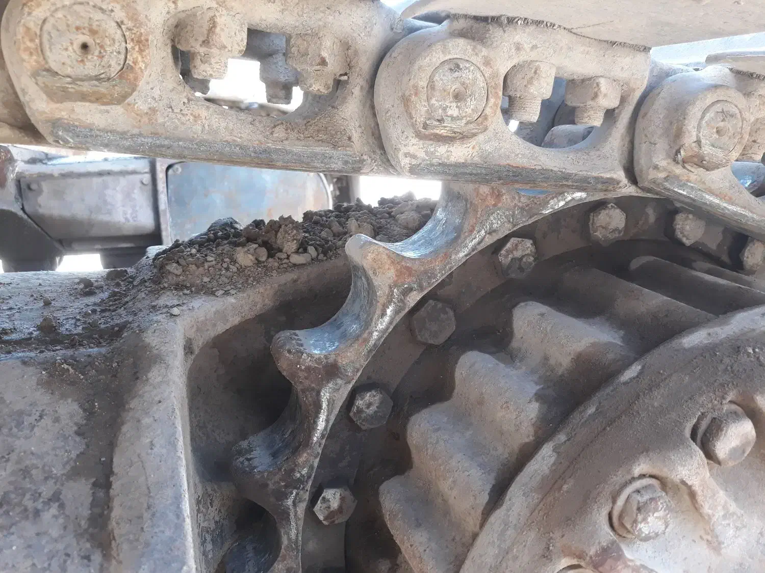 بیل میکانیکی کوماتسو خط 3|خودرو سنگین|اصفهان, باغ دریاچه|دیوار