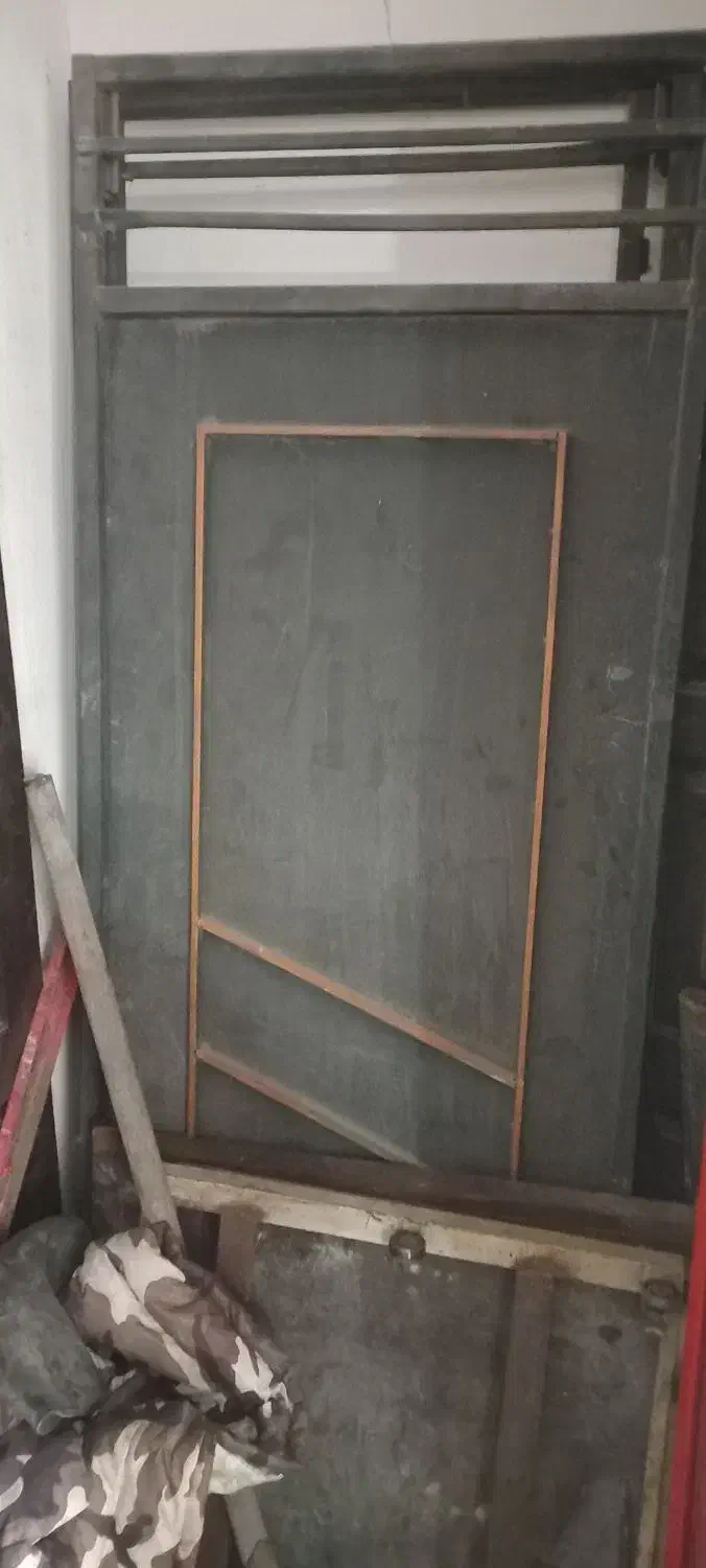 درب ۳ لای ماشین رو|مصالح و تجهیزات ساختمان|آستارا, |دیوار