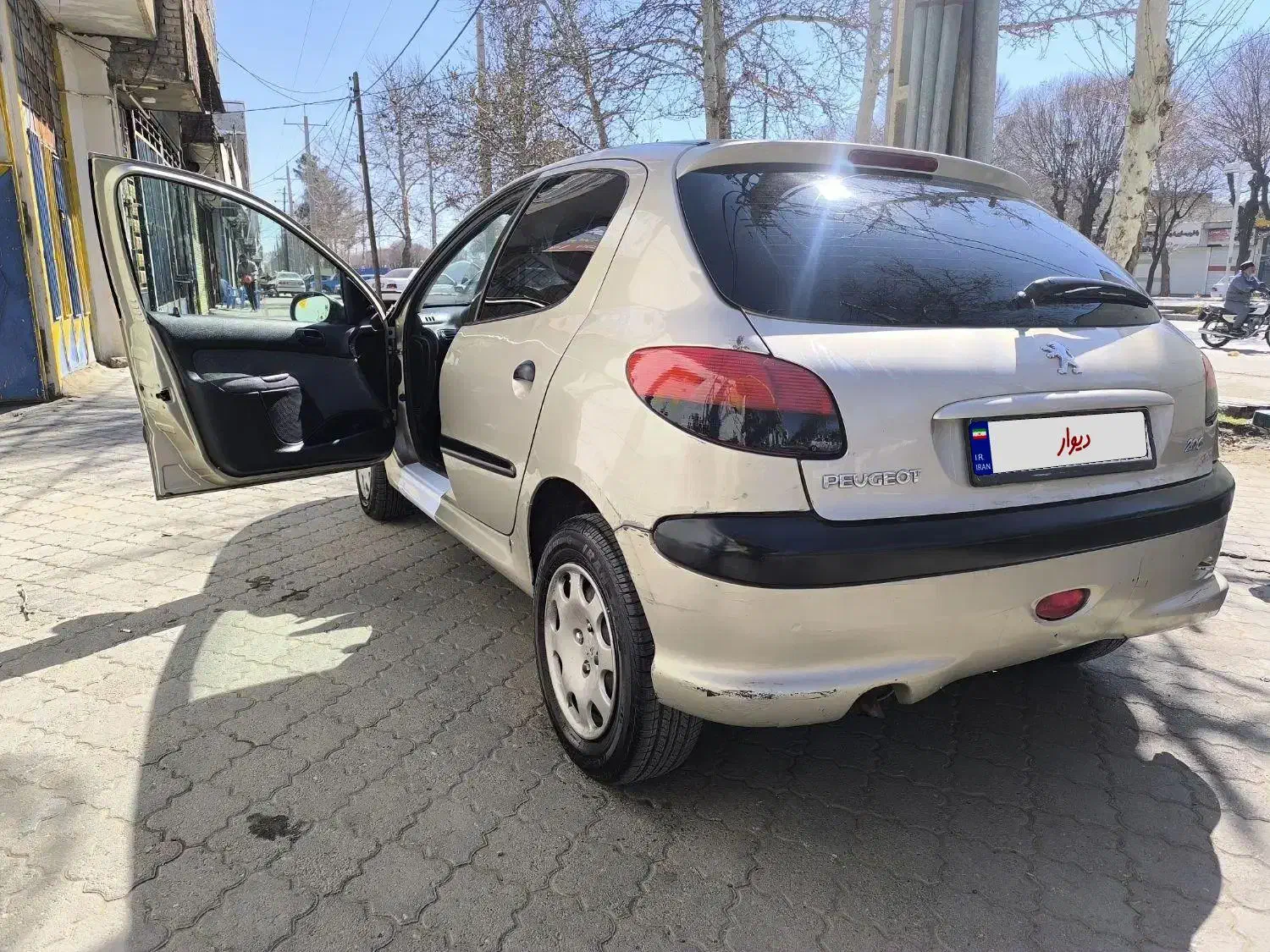 ۲۰۶ تیپ ۲|خودرو سواری و وانت|بروجرد, |دیوار