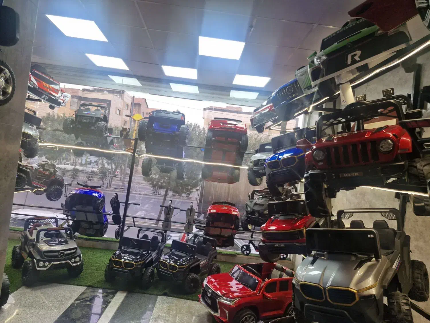 فقط کافیست مقایسه کنید +ماشین 95t|اسباب‌‌بازی|کرج, کیانمهر|دیوار