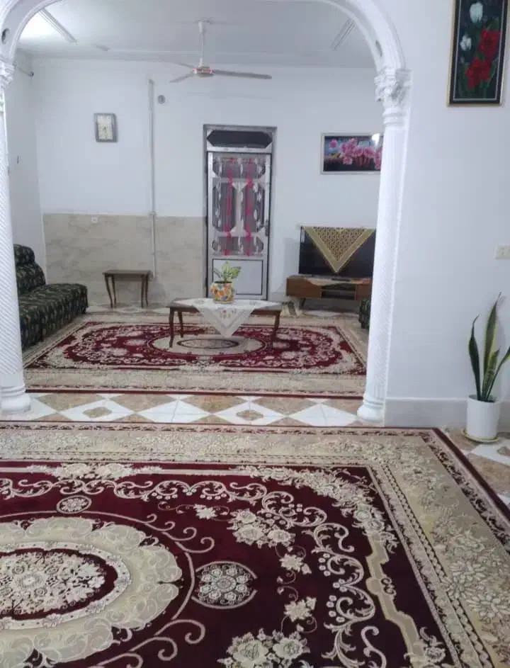 سوئیت تمیز با پارکینگ|اجارهٔ کوتاهمدت آپارتمان و سوئیت|قائمشهر, |دیوار